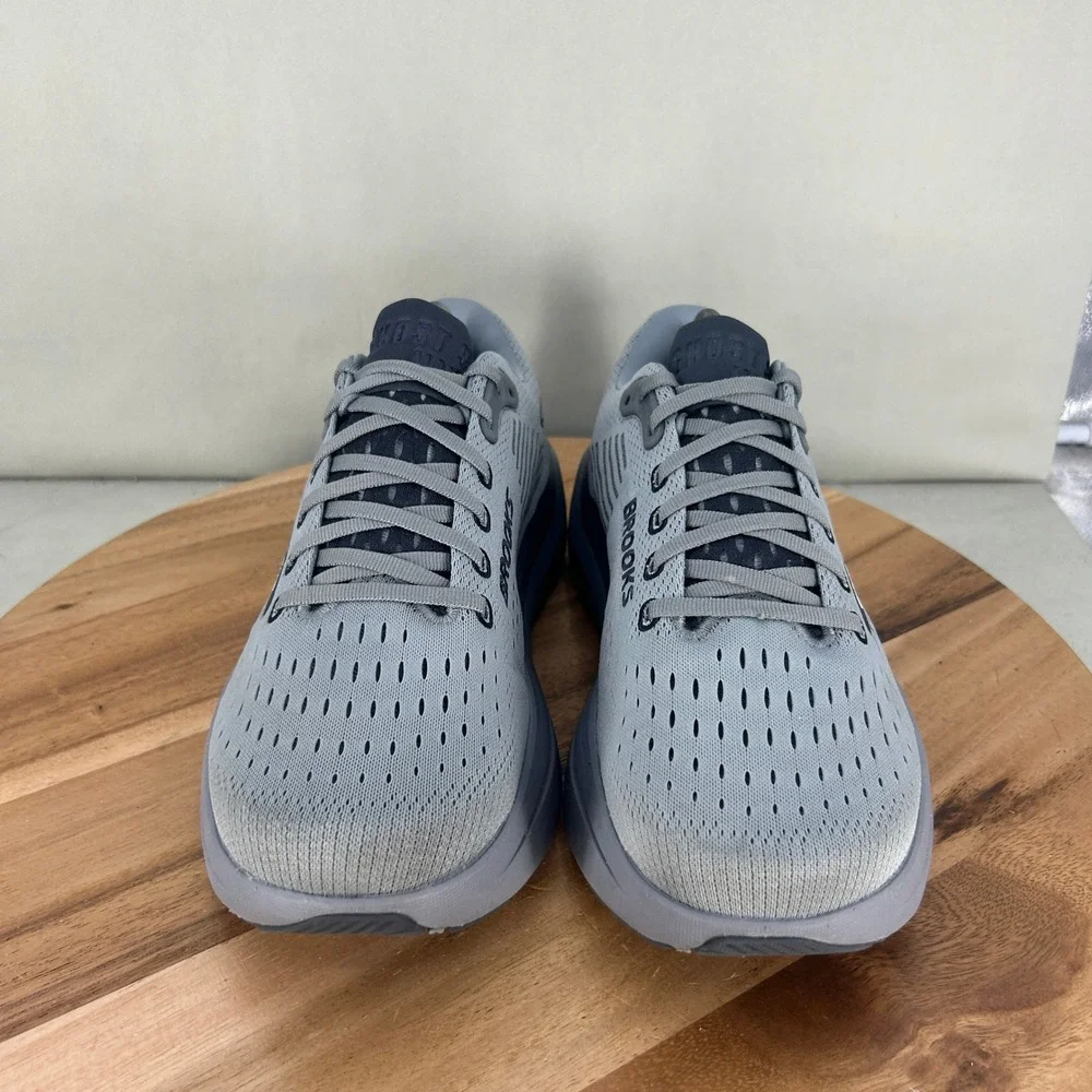 Brooks Ghost Max Mens Grey Running Shoes 1104642E069 Size 9 Wide 2E Cushioned
